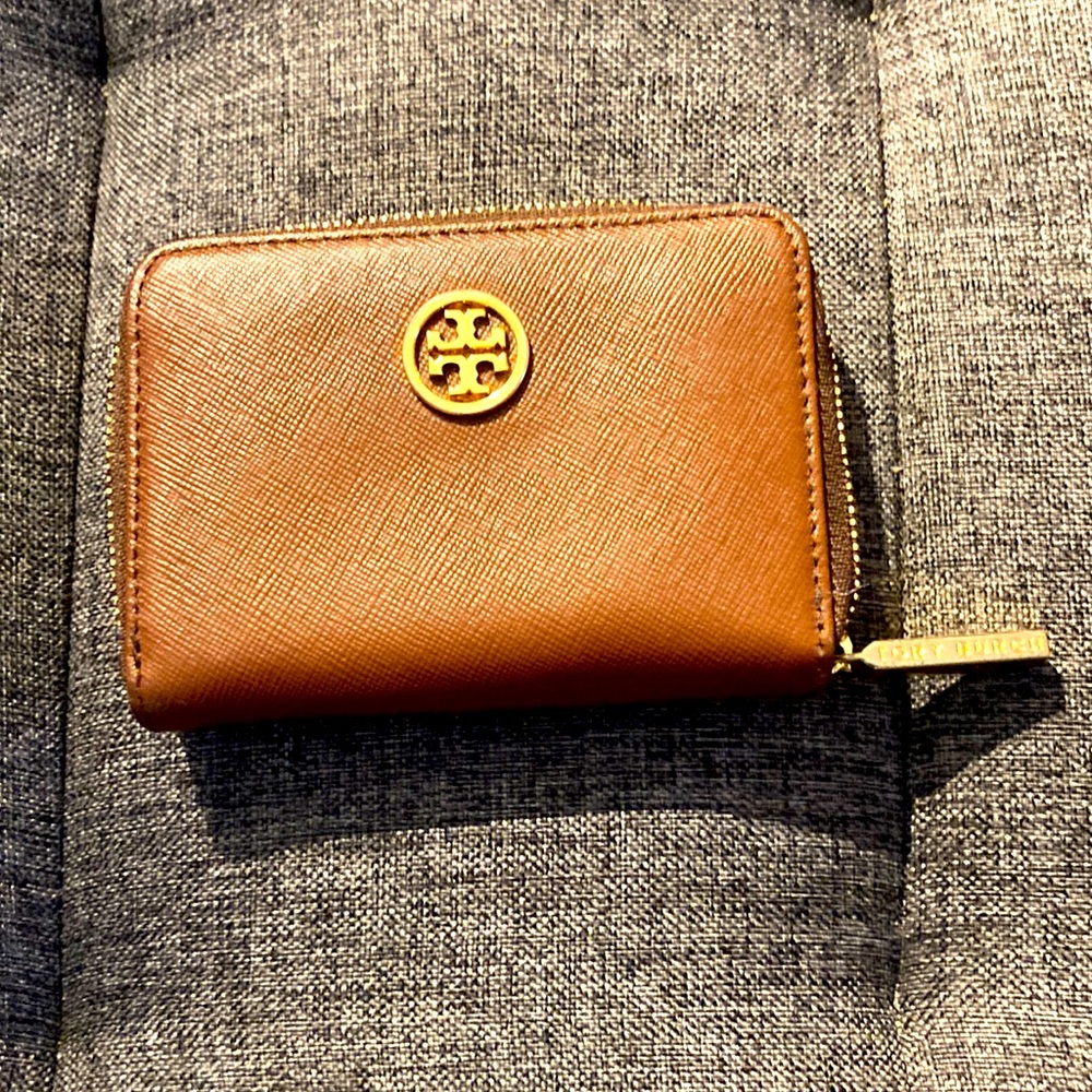 Tory Burch mini leather wallet